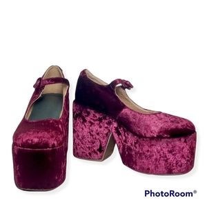 Jeffrey Campbell Naya, crushed Velvet platform MJ mary jane sz 6